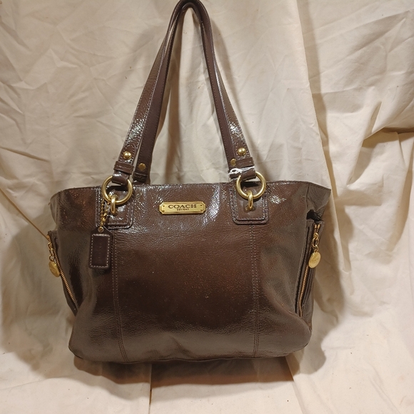 Coach gallery tote - Picture 1 of 12